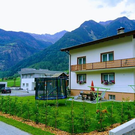 Haus Attos Apartment Umhausen Bagian luar foto