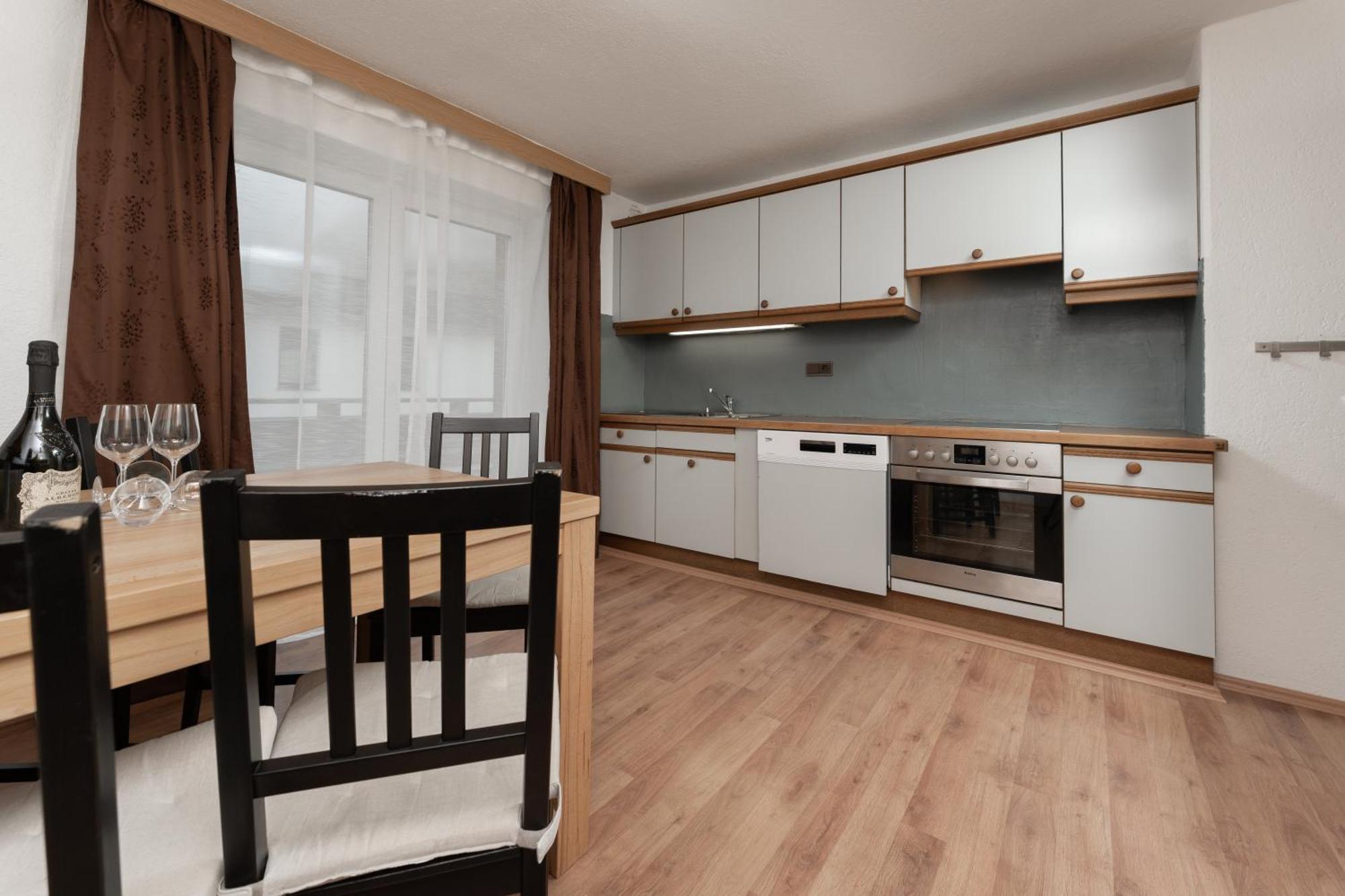 Haus Attos Apartment Umhausen Bagian luar foto
