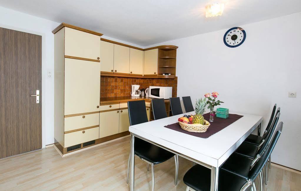 Haus Attos Apartment Umhausen Bagian luar foto
